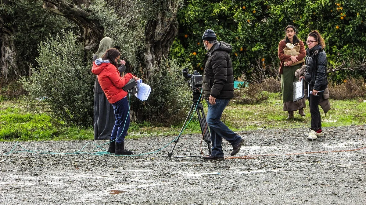 film crew, shooting film, movie, shooting, cameraman, filming, director, film crew, film crew, film crew, film crew, film crew, cameraman, director, director