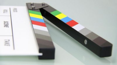 アニメ監督の進化：脚本から動きを紡ぐ現代の役割とは完全ガイド